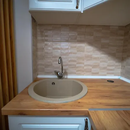 Appartement Botanical9, Centre, 2 Bedroom With Netflix Belgrade