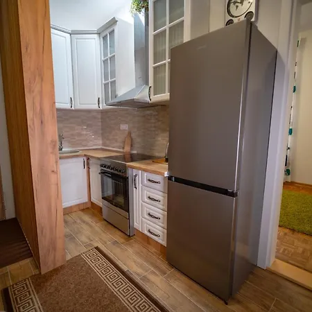 Appartement Botanical9, Centre, 2 Bedroom With Netflix Belgrade