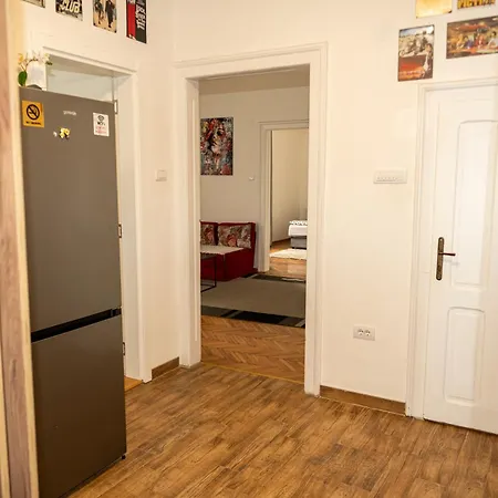 Apartman Botanical9, Centre, 2 Bedroom With Netflix Belgrád